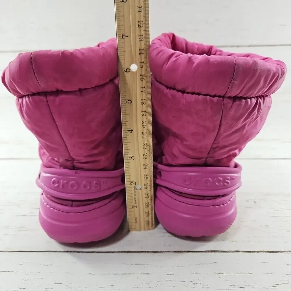 Crocs Neo Puff Boots Pink Youth Size J5 Classic Faux Fur‎ Fleece Lined 207940